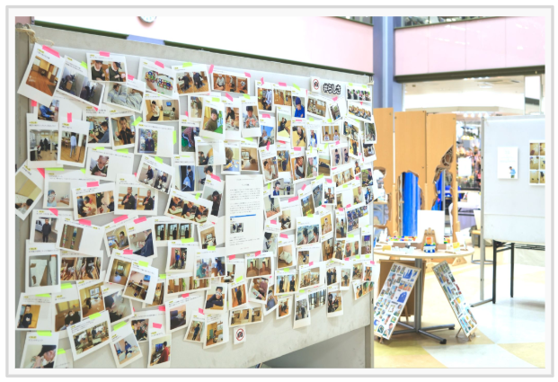 ケアコラボ活用術 社会福祉法人チハヤ会さんが開催した『らしさ写真展』の様子